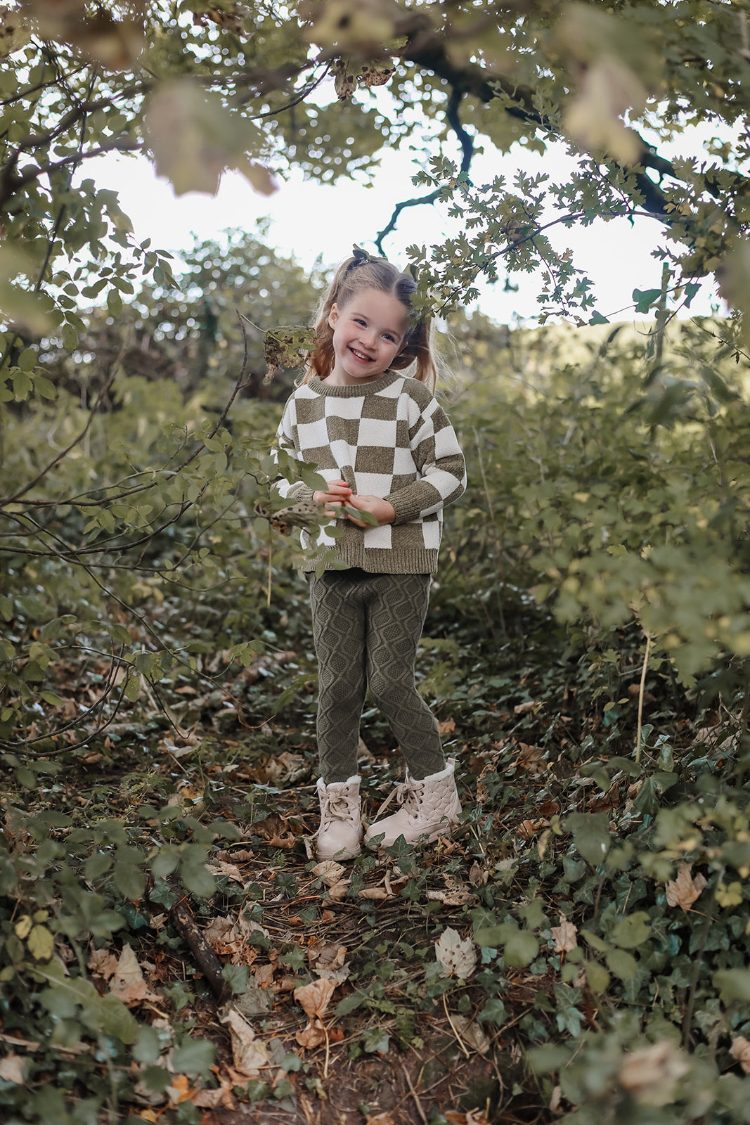 Checkered Knit | Super Soft Chenille | Thick & Chunky | Olive | Unisex